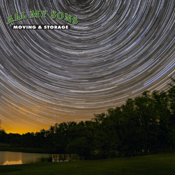 the night sky shot on a timelapse outside Knoxville