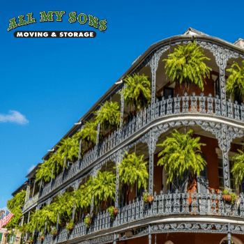 Sideview of a hotel in New Orleans